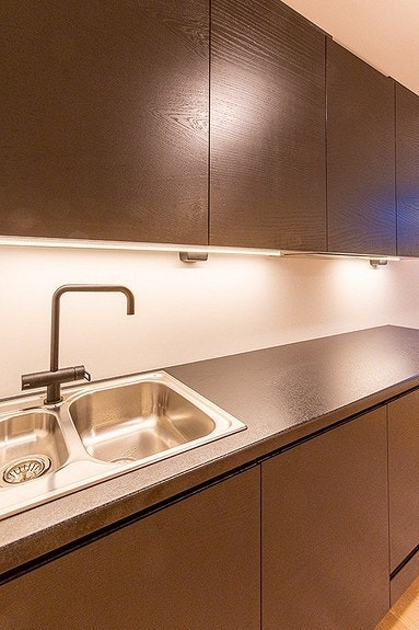 Kjøkken med steinplate Galleribilde