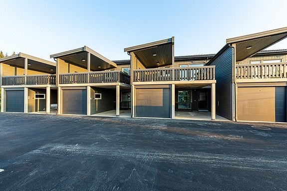 Hus B (nr 2 fra høyre) Galleribilde