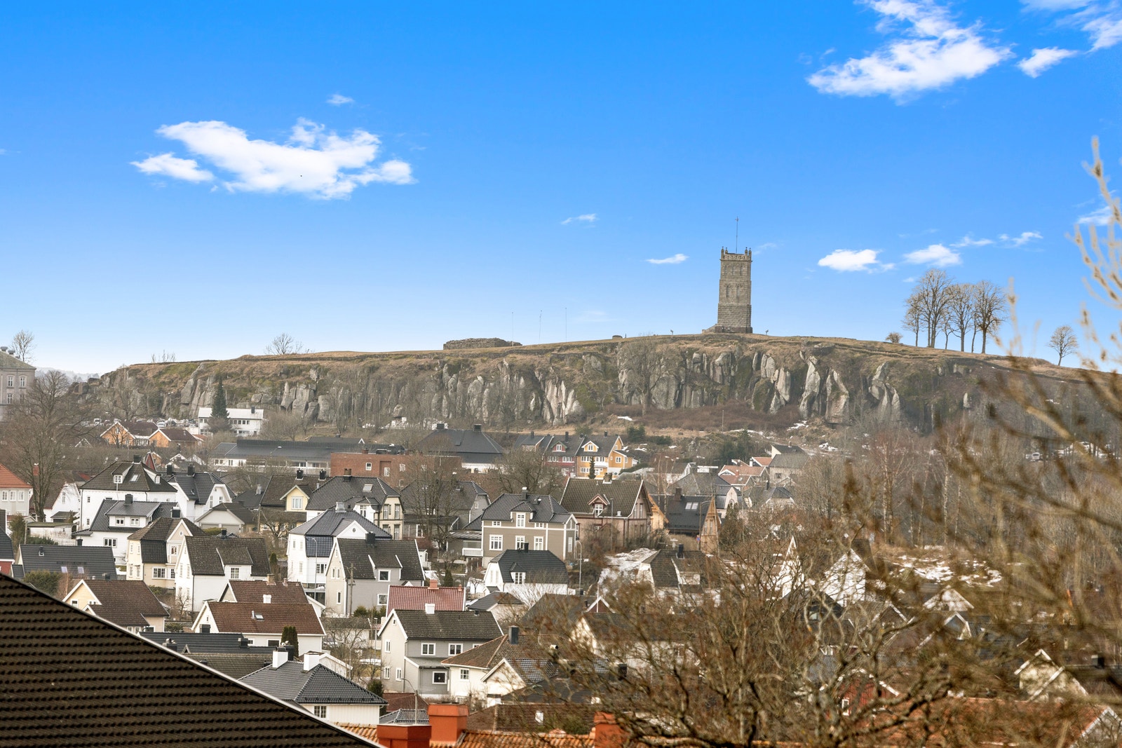 Utsikt til Slottsfjellet Galleribilde