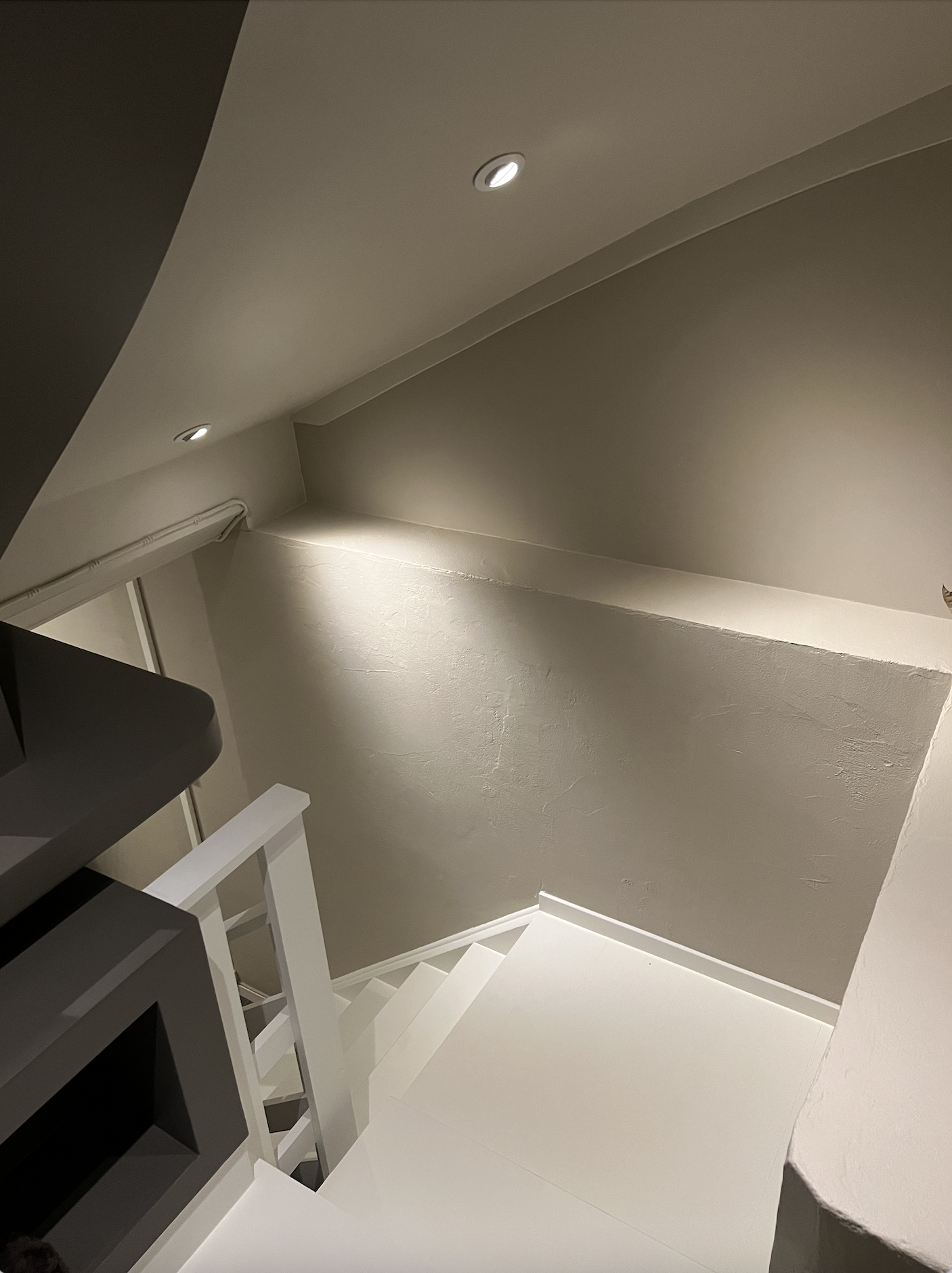 Trapp fra gangen ned Galleribilde