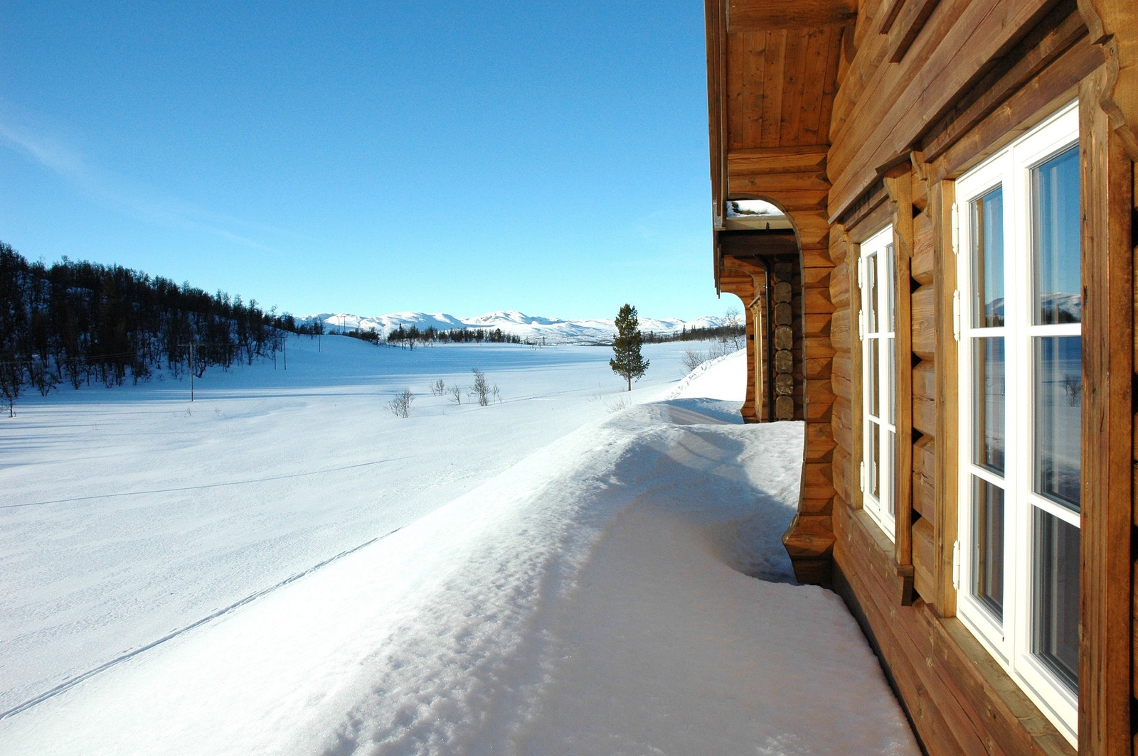 Falkeriset hytte med utsikt mot Falkeriset! Link til videovisning i annonseteksten. Galleribilde