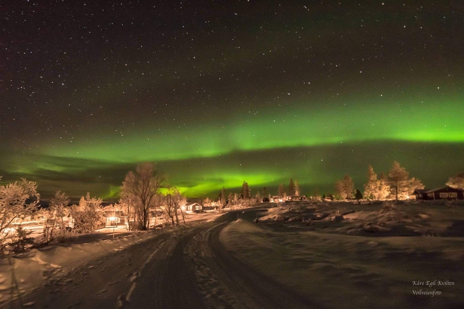 Nordlys i feltet Galleribilde