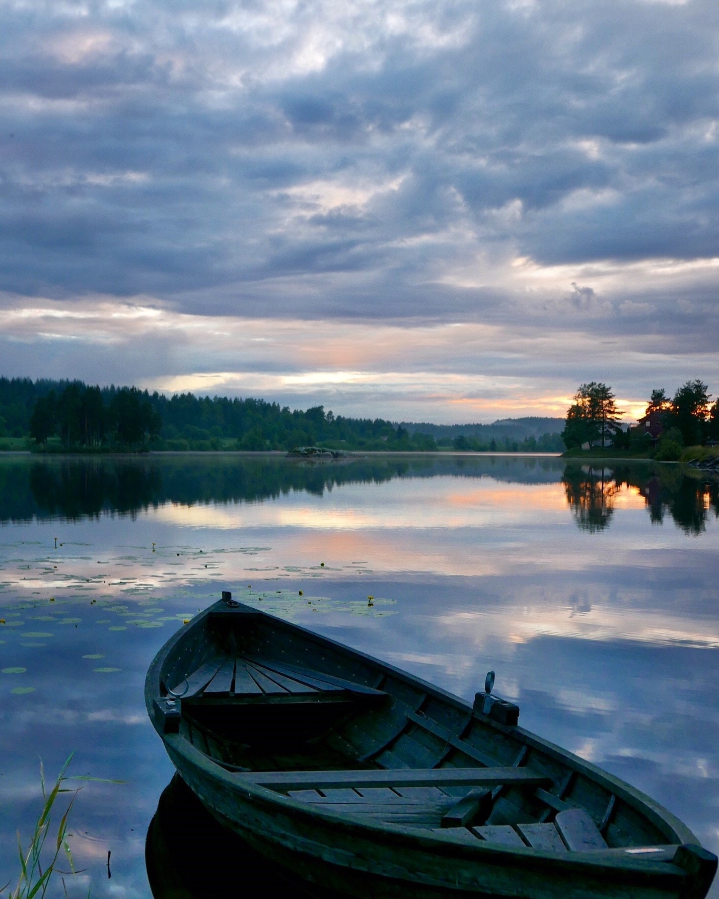 Vannet Våg - innbyr til kanotur og fiske Galleribilde