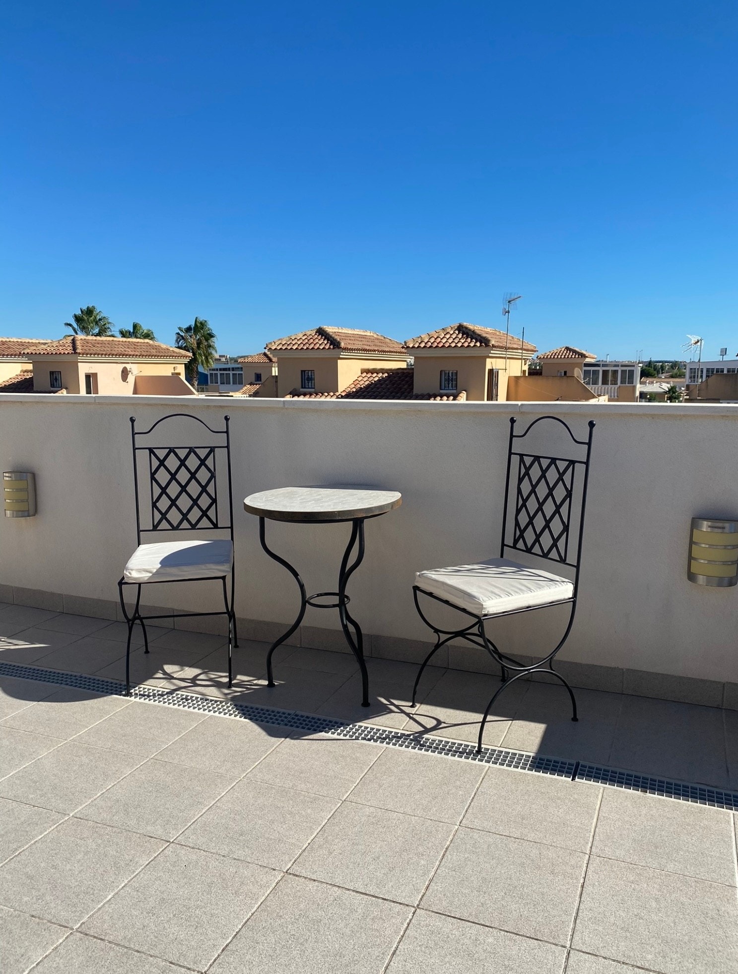 Koselig sitteplass takterrasse Galleribilde