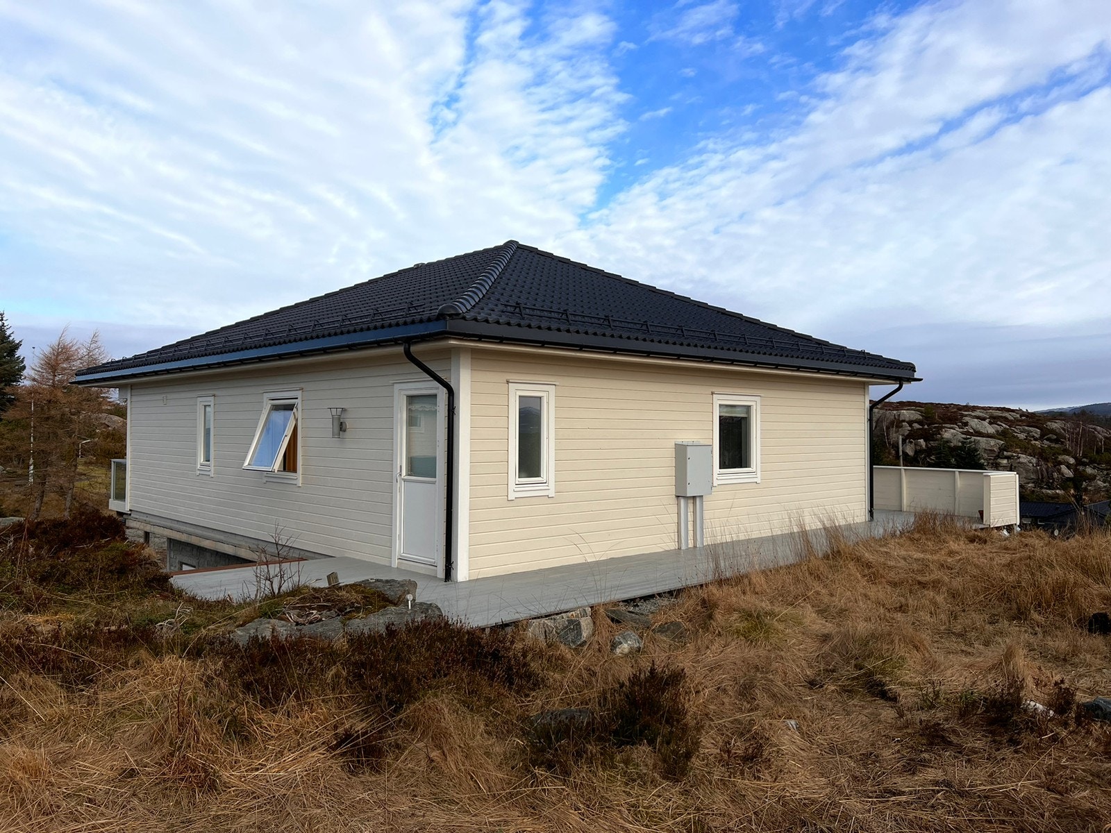 Terrasse mot sør og vest Galleribilde