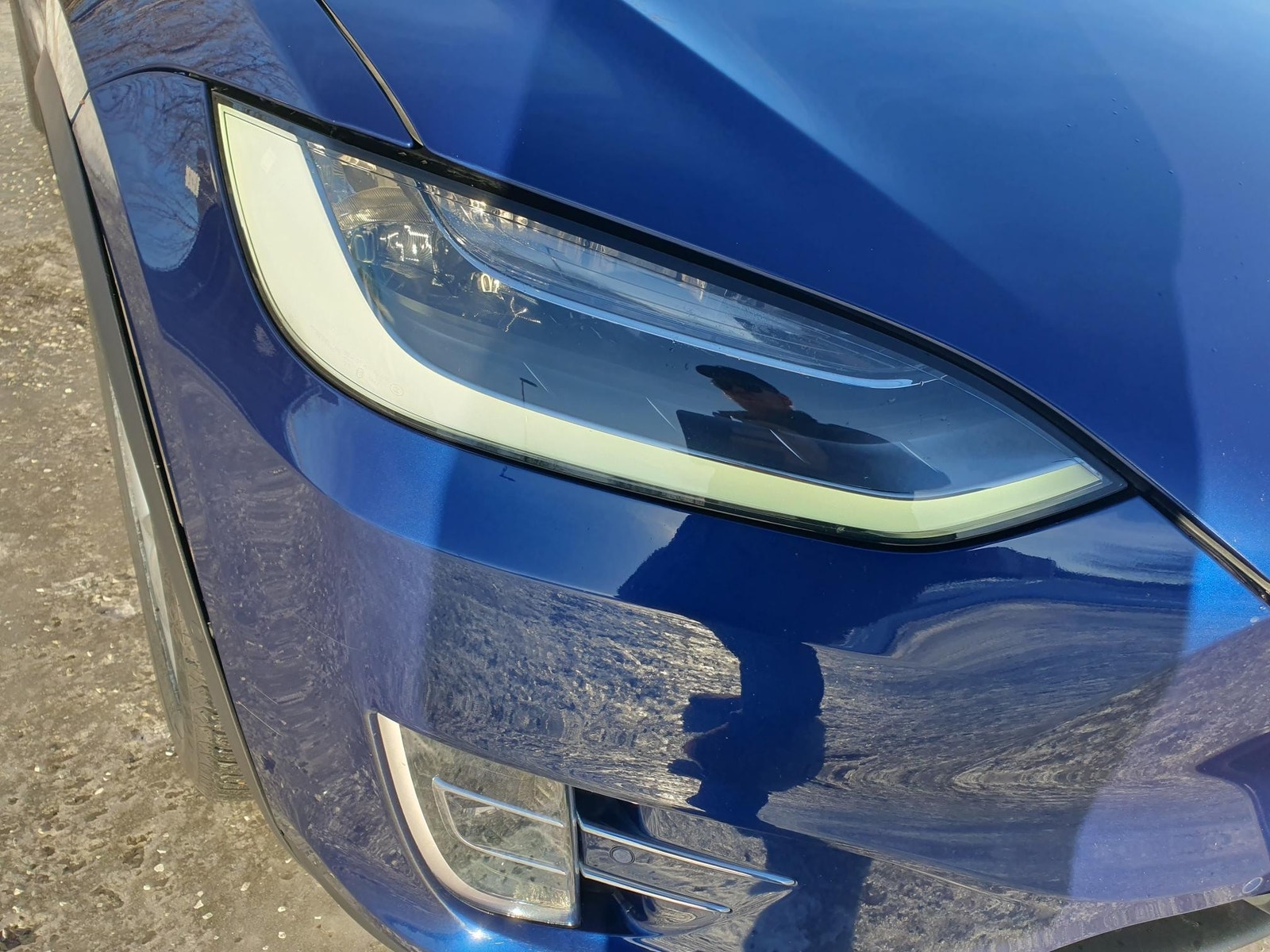 Tesla Model X 23