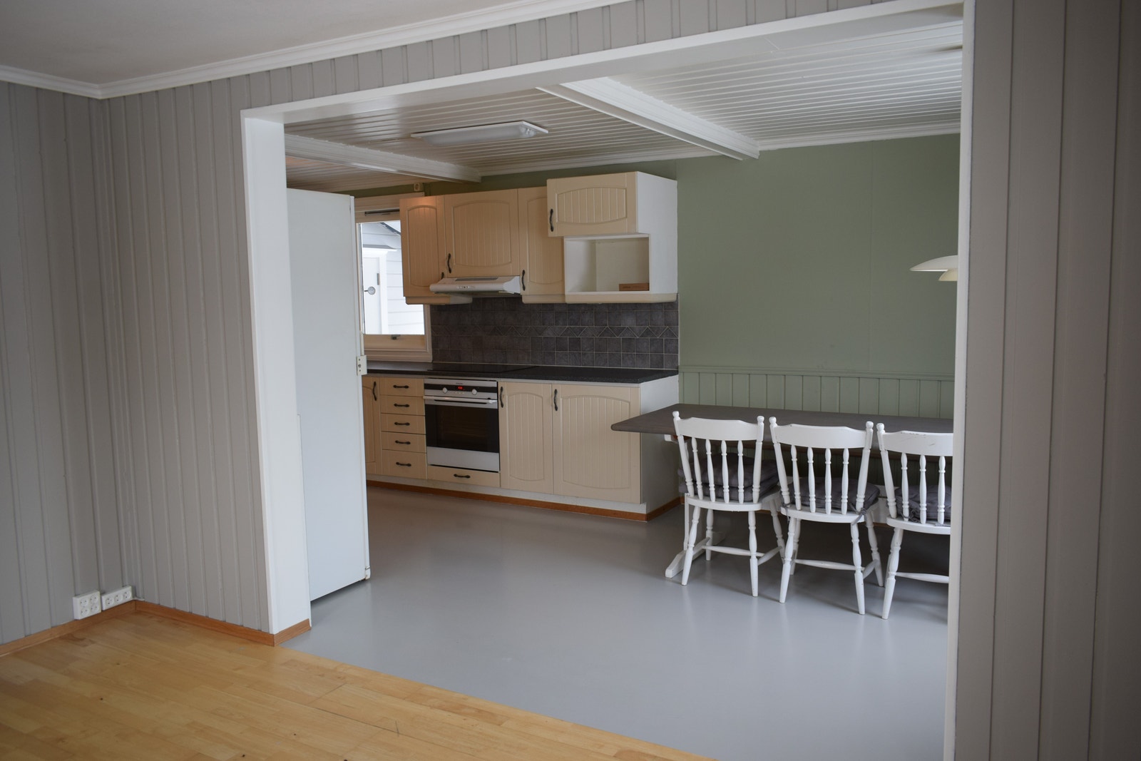 Her er det satt opp vegg, så dette er soverom nr 4. Galleribilde