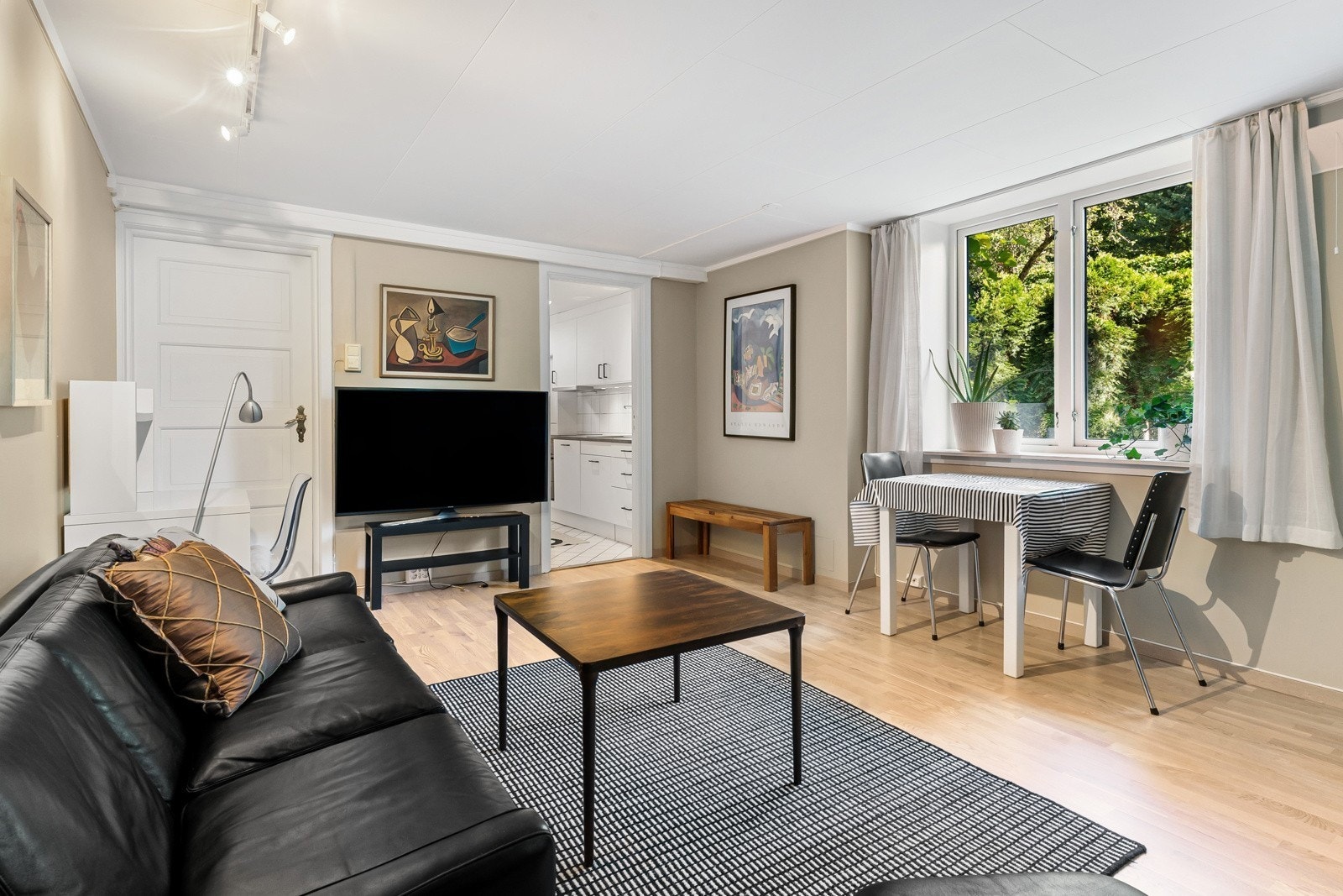 Stue (Møblene på bildet følger ikke med) Galleribilde