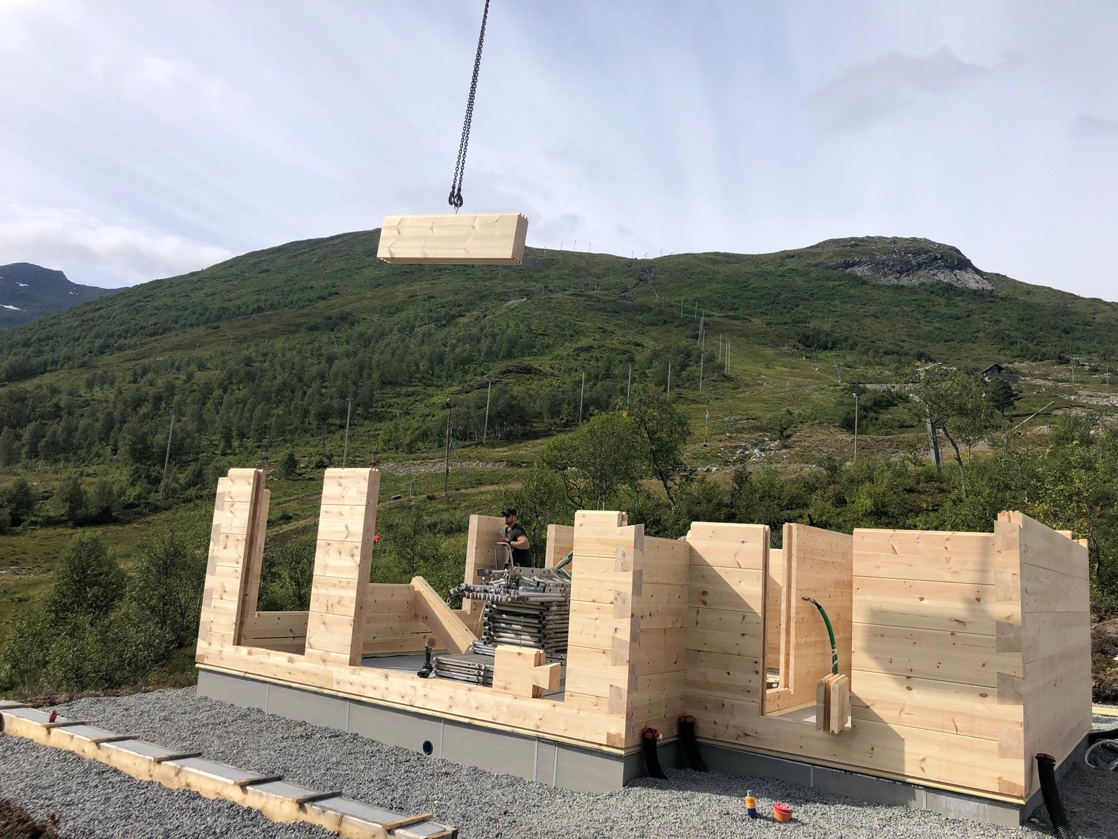 Her reises Hytte 1 - nå er prosjektet i gang! Galleribilde