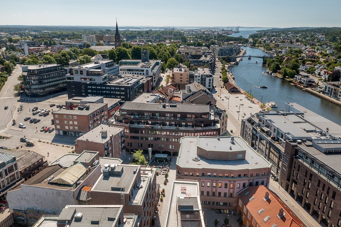 Karlandergården. Mot sør. Galleribilde