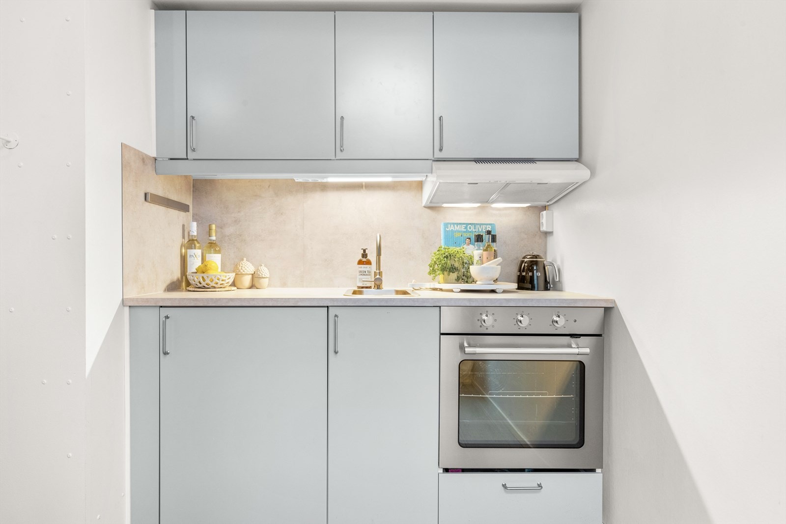 Flott nytt kjøkken om ble satt inn 2022. Galleribilde