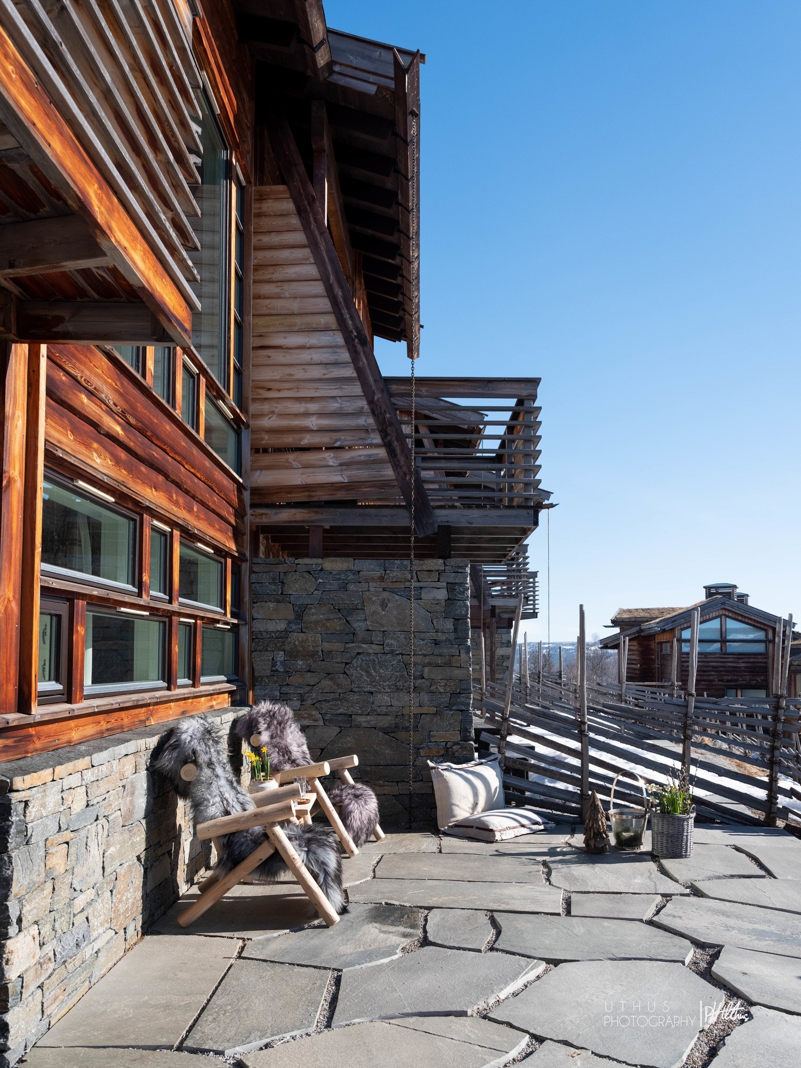 Her kommer du rett ut til den store uteplassen Galleribilde