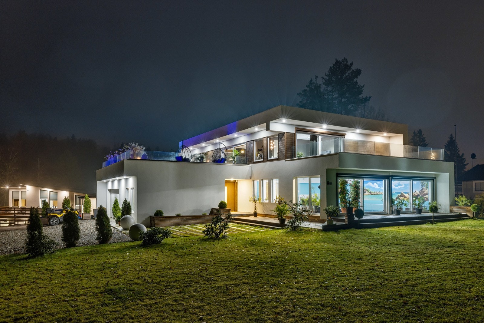 Henrik Borchgrevink v/Privatmegleren Ski - Ås ønsker velkommen til Siggerudveien 1004, en lekker, påkostet og moderne funkisvilla fra 2019. Galleribilde