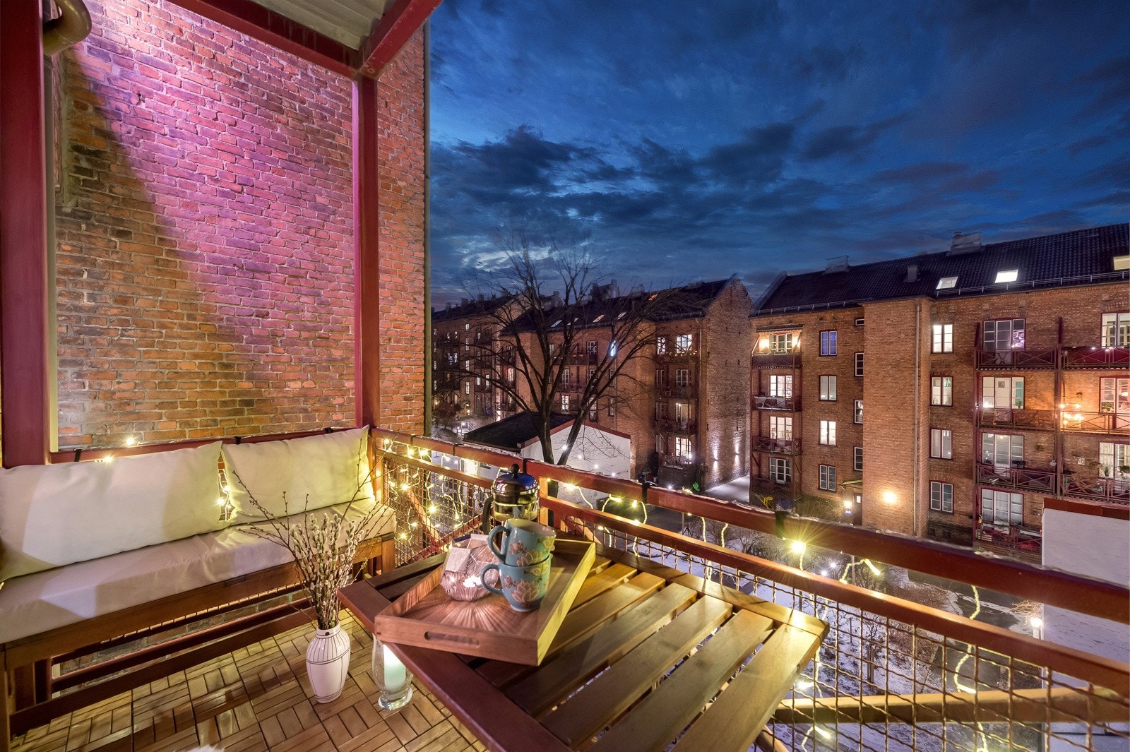 Lite innsyn fra naboer. Galleribilde