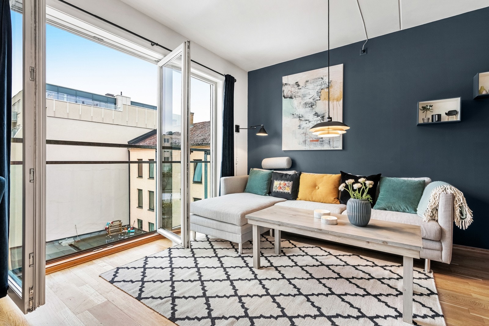 Mulig å åpne begge balkongdørene for å lufte. Galleribilde