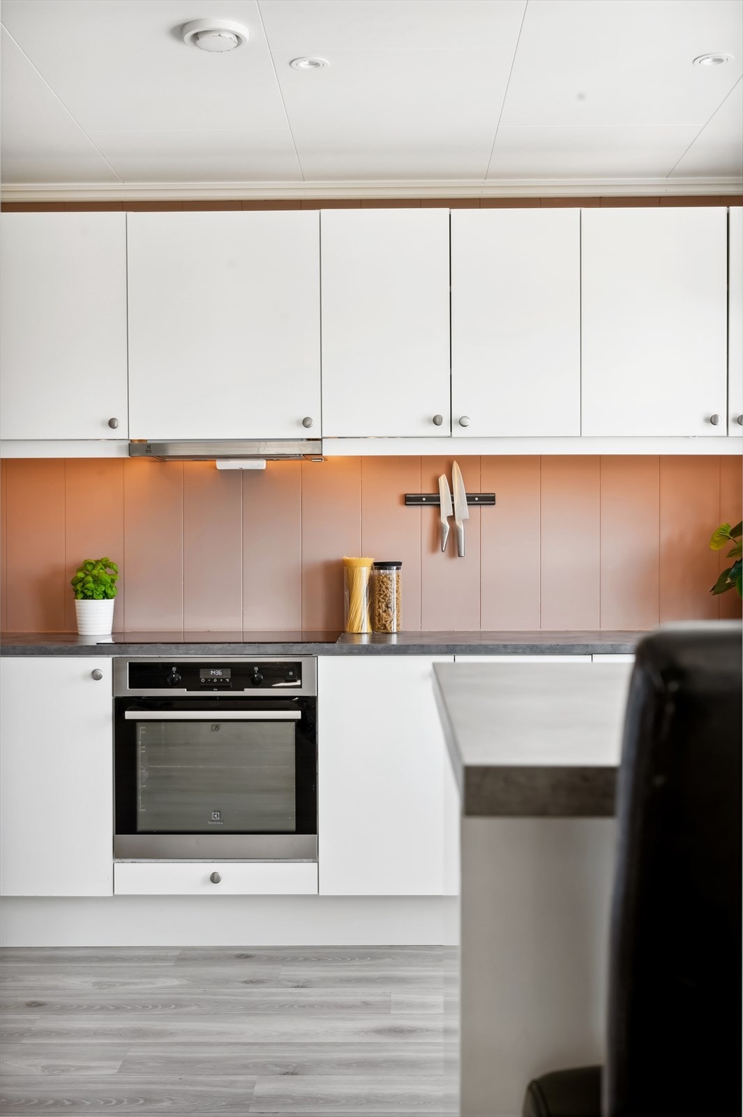 Detaljbilde av kjøkken. Galleribilde