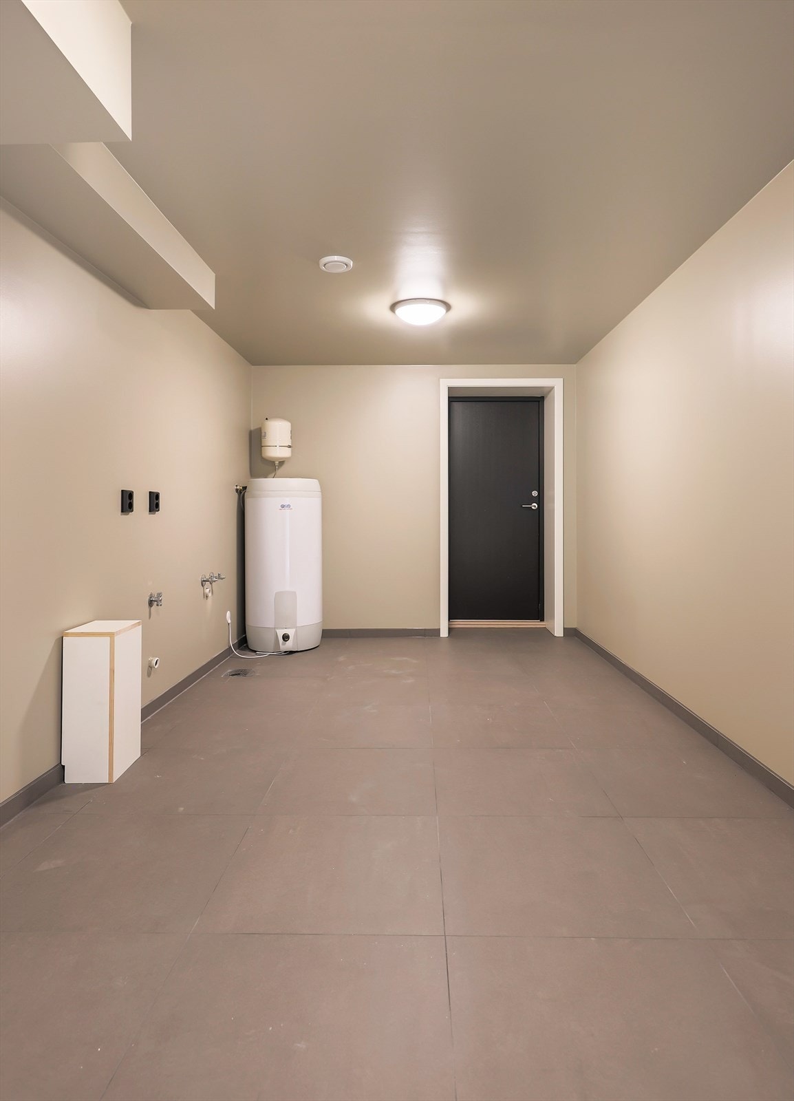 Vaskerommet er svært romslig og har egen inngang Galleribilde