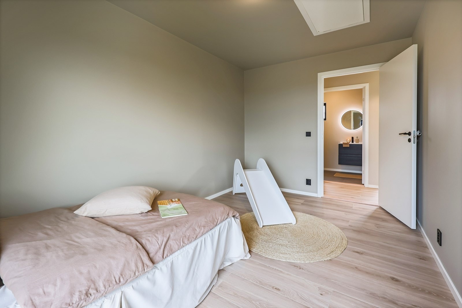 Soverom 3 Galleribilde