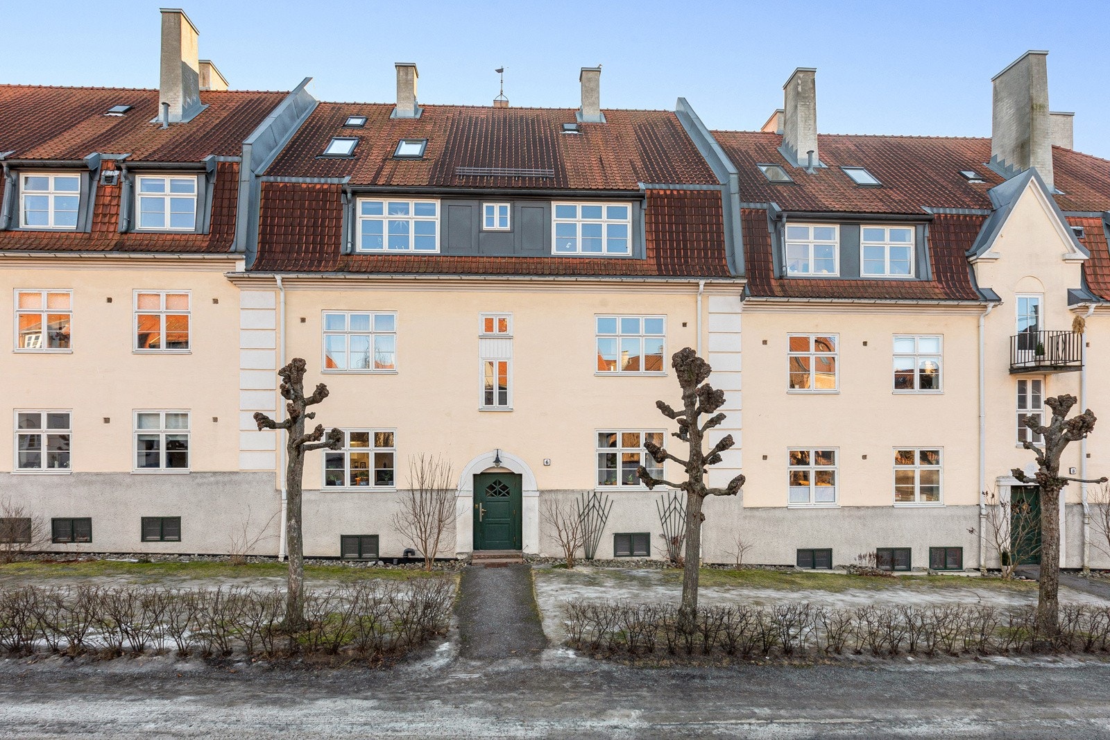 Fasade sett fra Linderngata Galleribilde