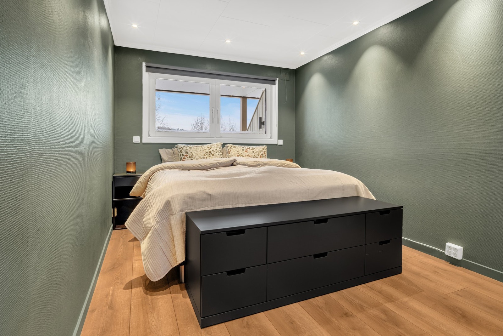 Soverommet er på i overkant av hele 12 kvm. Galleribilde