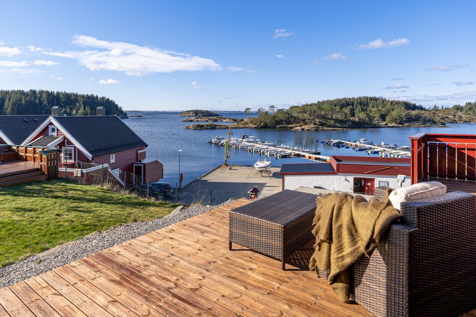 Solrik og vestvendt terrasse Galleribilde