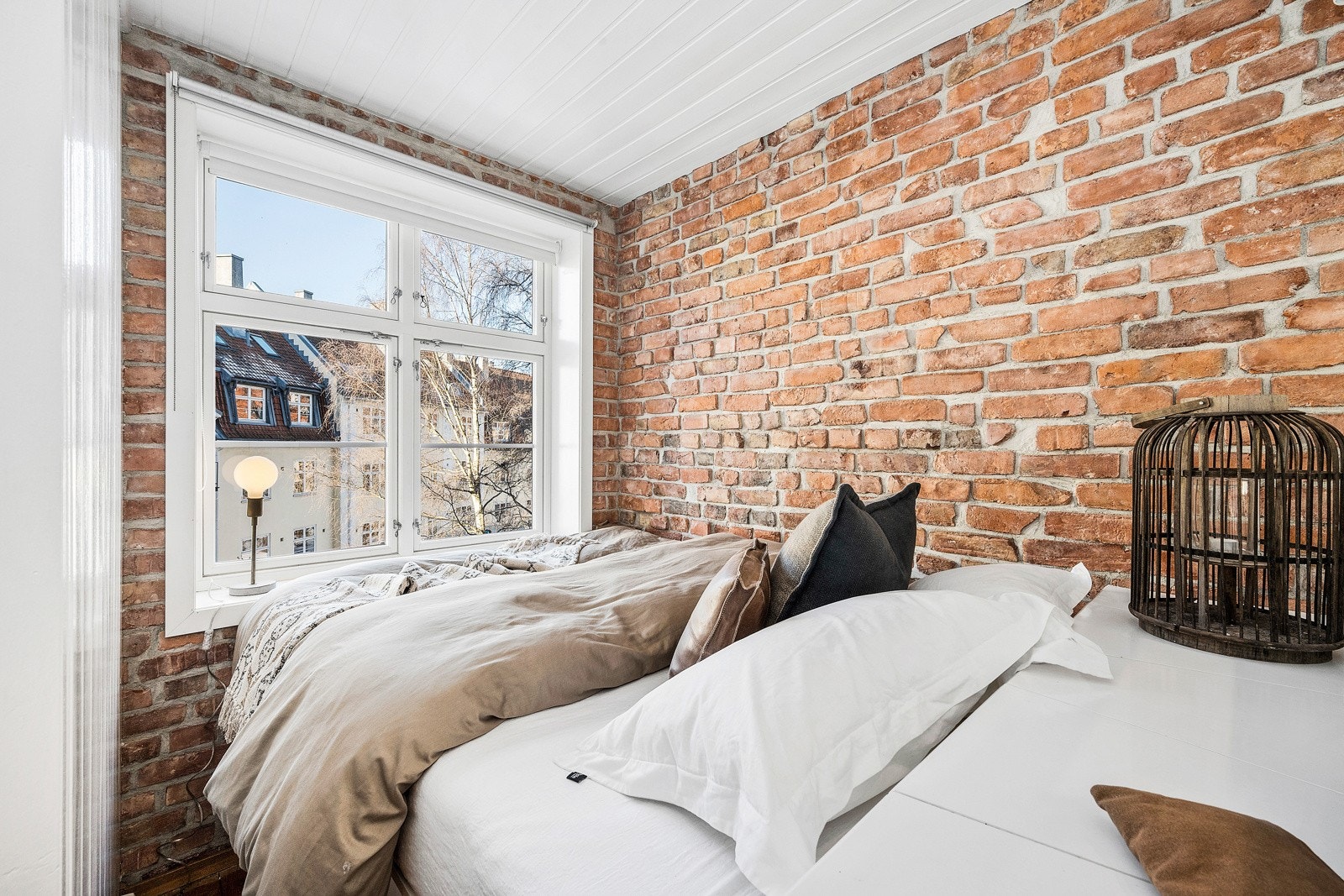 Sovealkove med sjarmerende teglsteinsvegger. Galleribilde