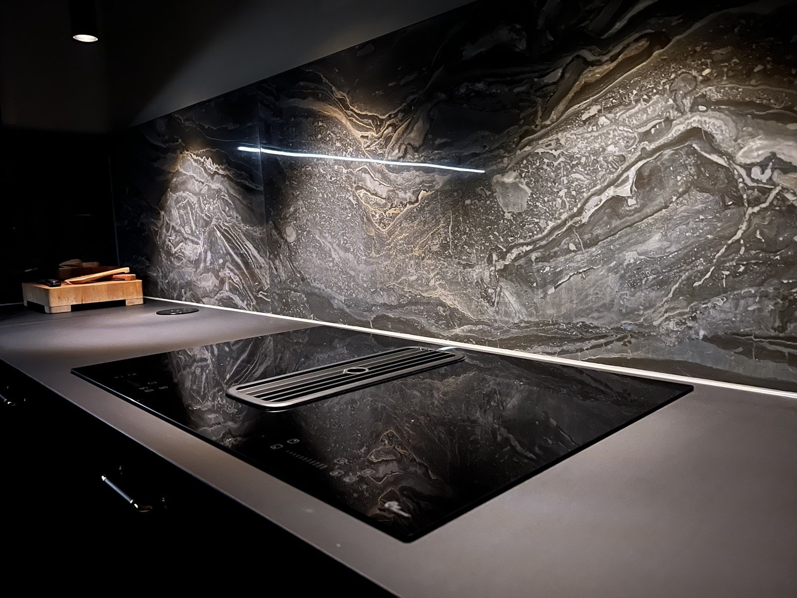 Detaljbilde kjøkken. Galleribilde