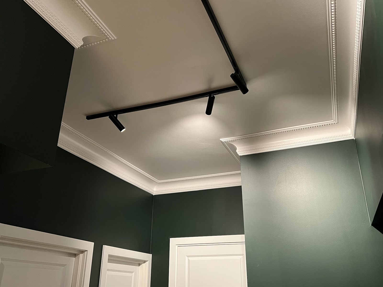 Påkostede lyskilder i gang. Galleribilde