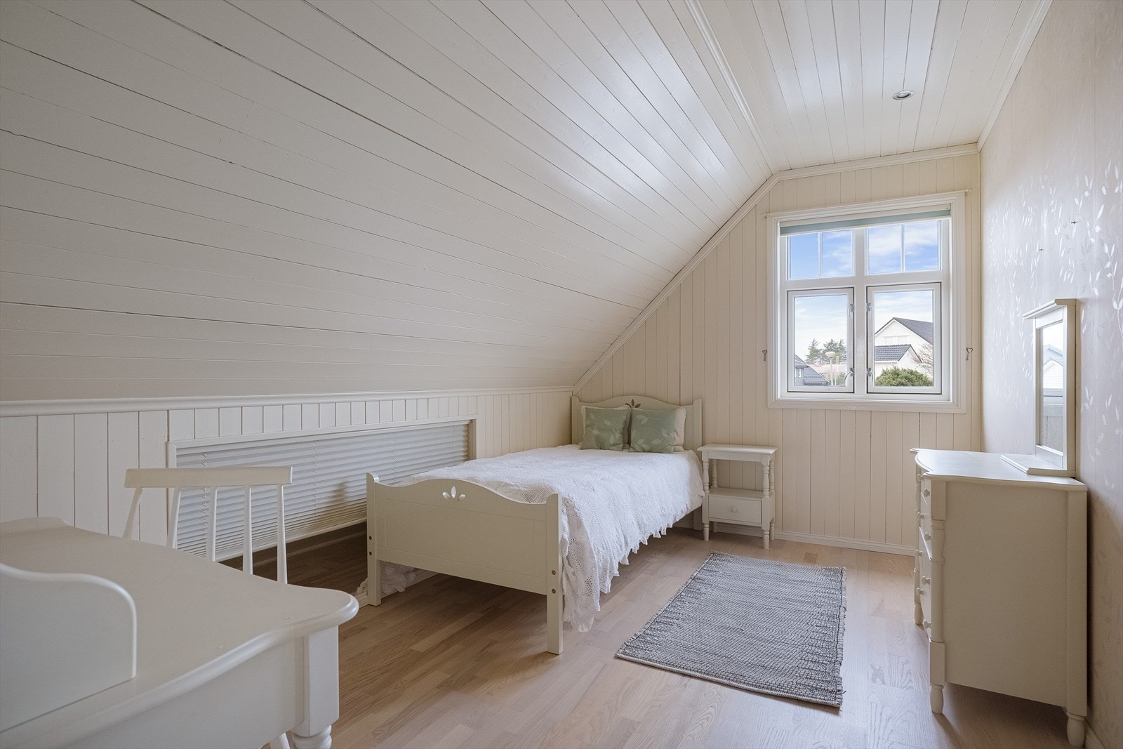 Soverom i 2. etg. Galleribilde