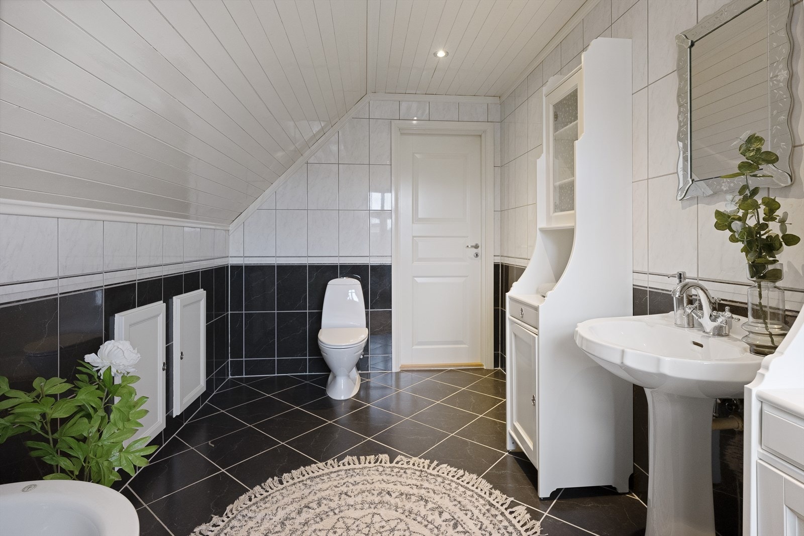 Helfliset bad i 2. etg. Galleribilde