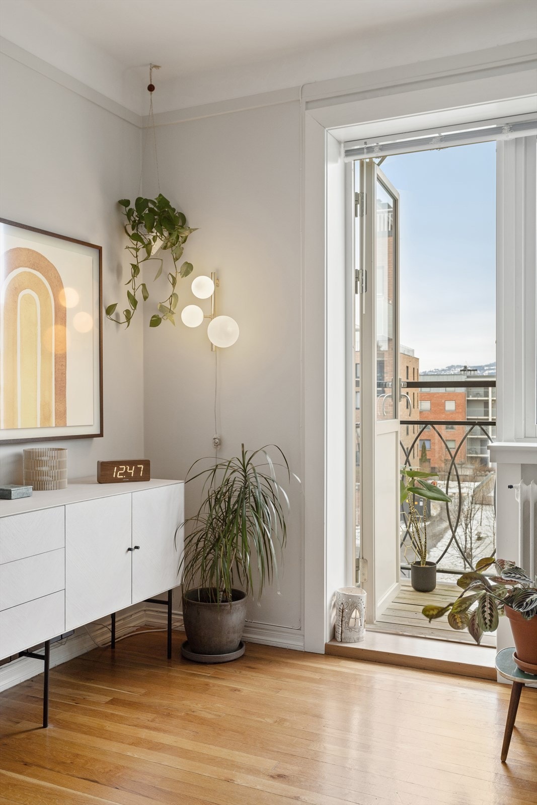 Varmtvann, fyring, internett og kabel-tv er inkludert i felleskostnadene. Galleribilde