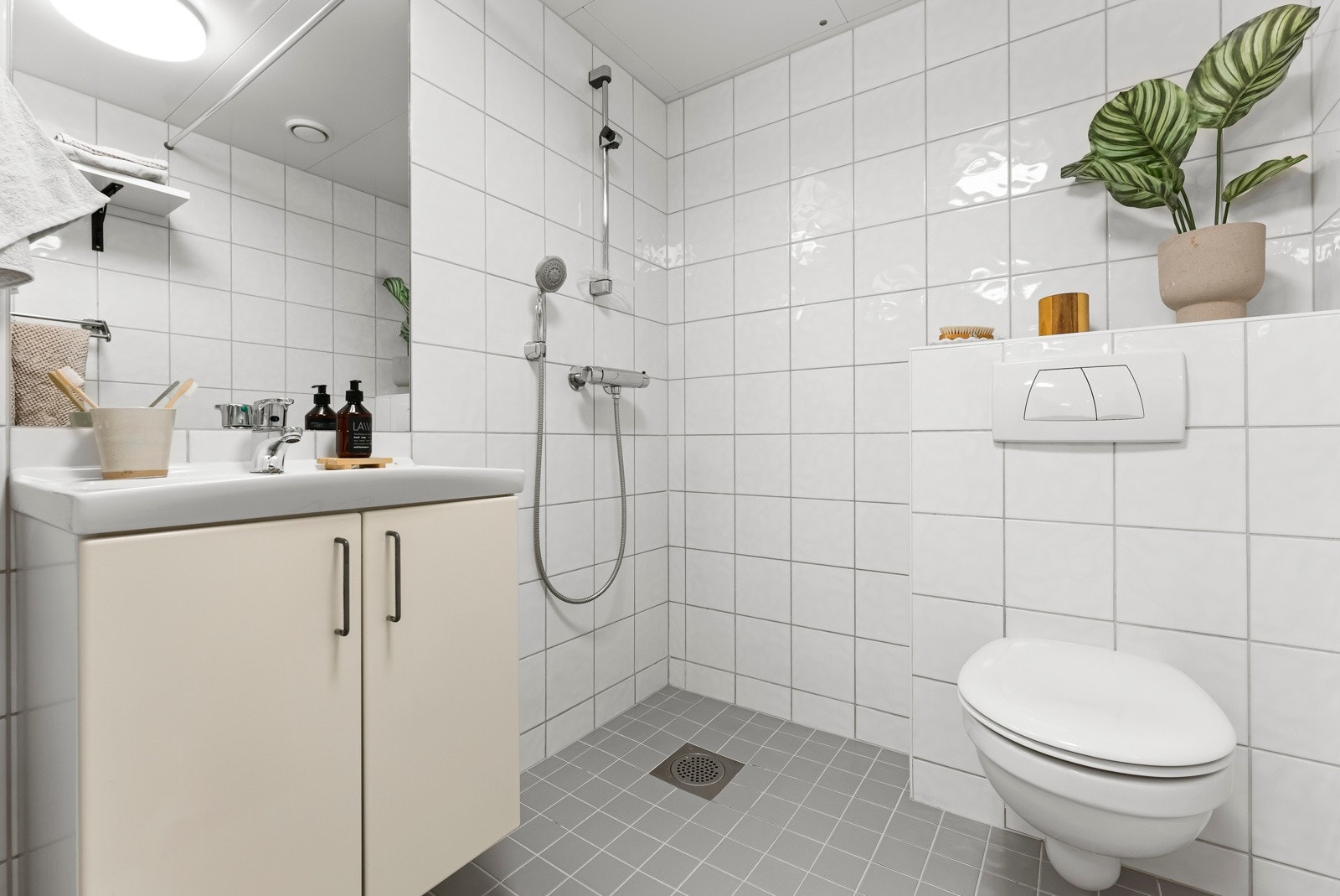 Pent og tidløst valg av fliser Galleribilde