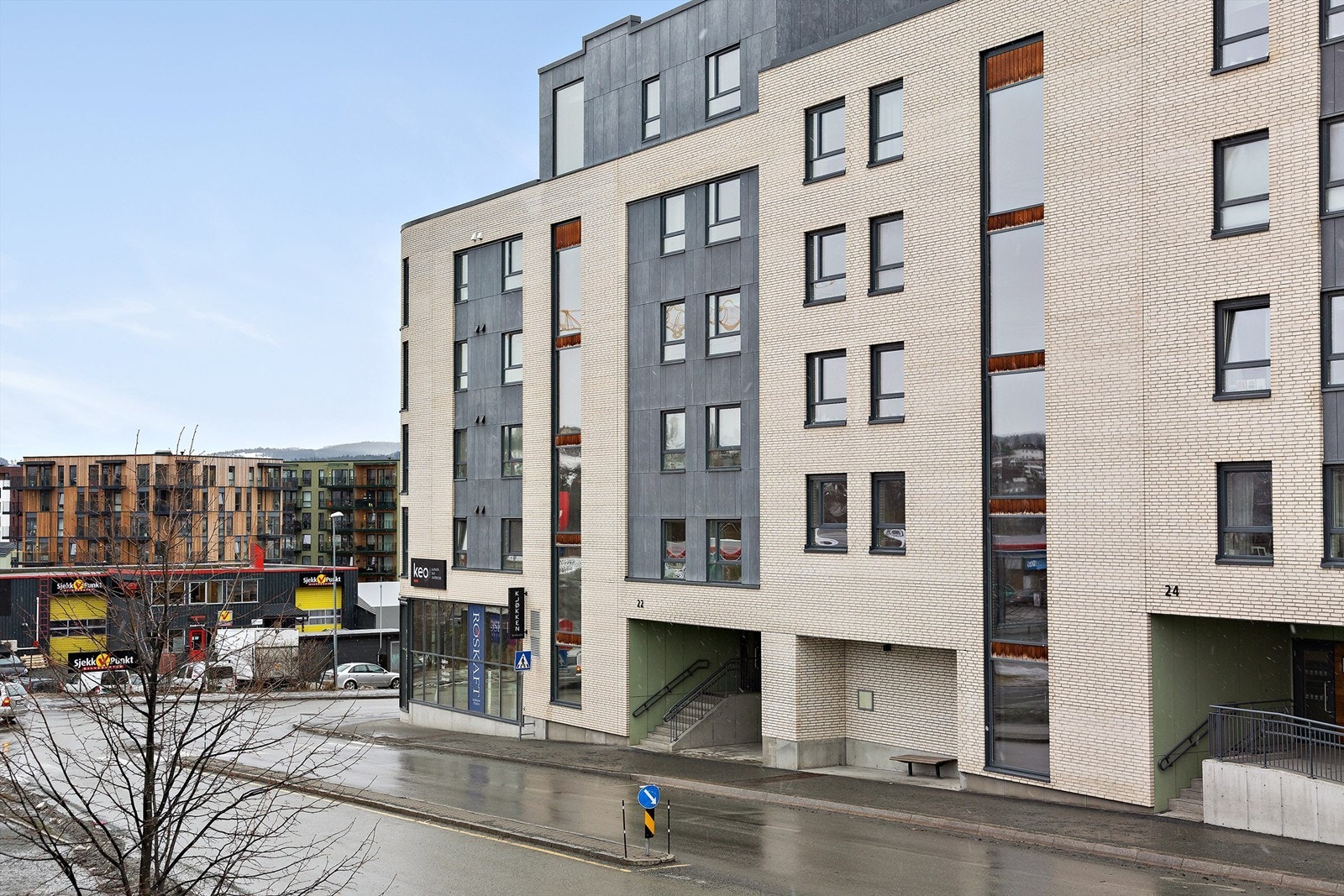 Fasade av inngangsparti sett fra City Lade Galleribilde