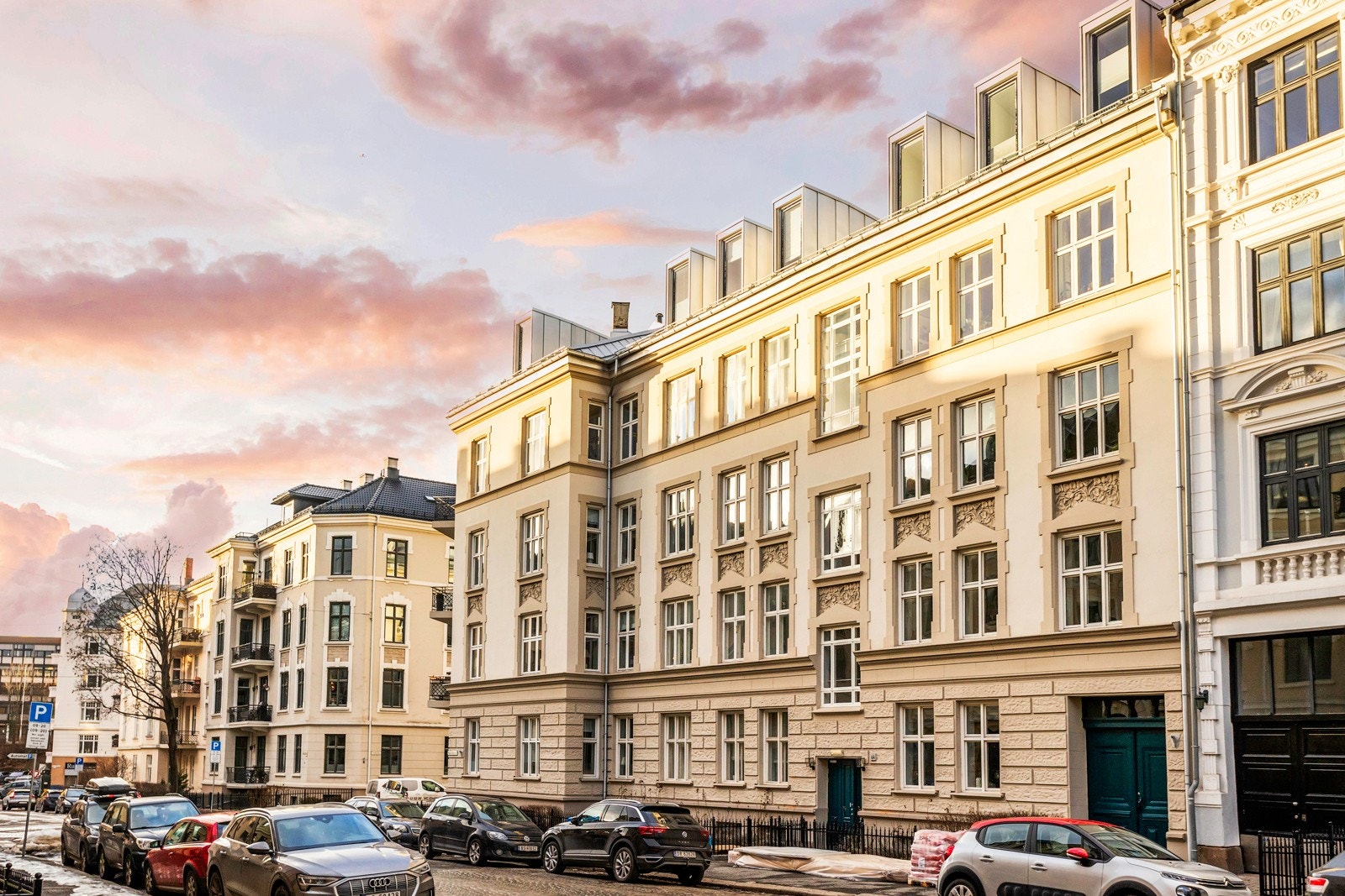 Velholdt bygård med god vedlikeholdshistorikk Galleribilde