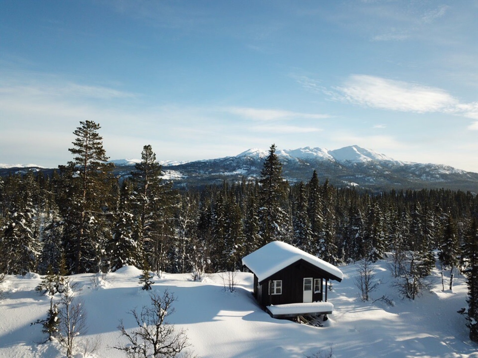 Velkommen til Gravastøylvegen 75! Fantastisk beliggenhet på tomten. Galleribilde