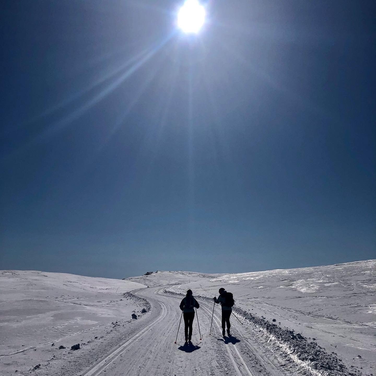 På vei over Slagsfjellet. En flott runde du kan gå fra hytta. Galleribilde