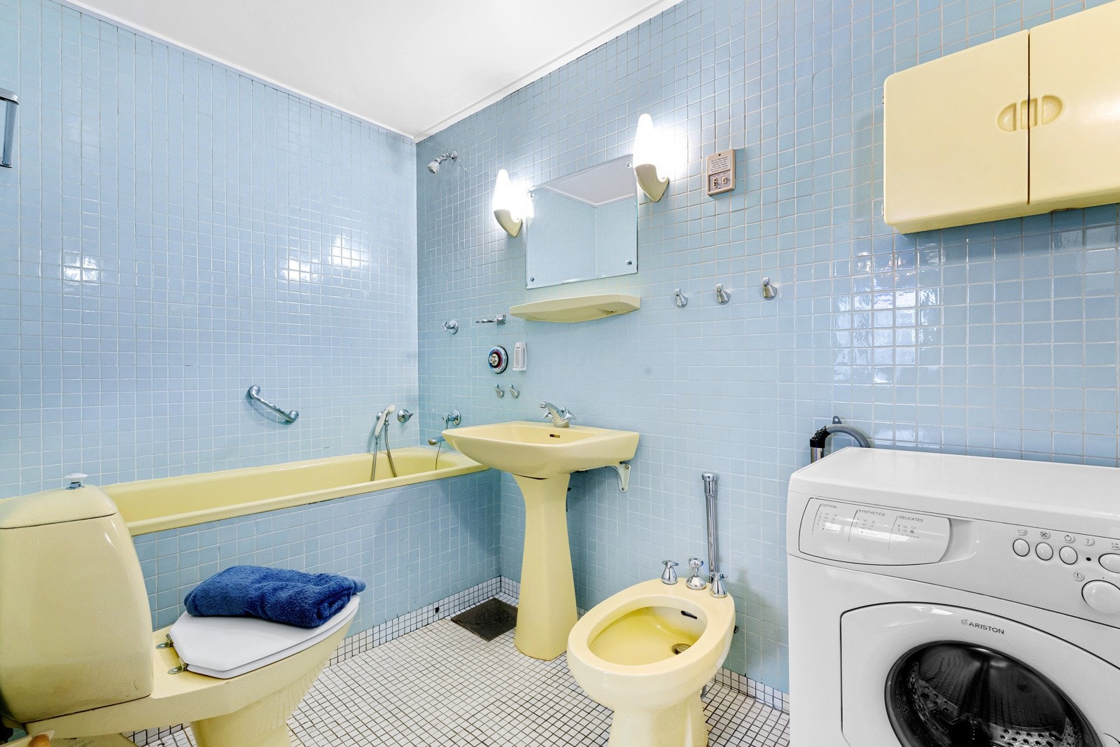 Hovedbad/WC anno 2023 Galleribilde