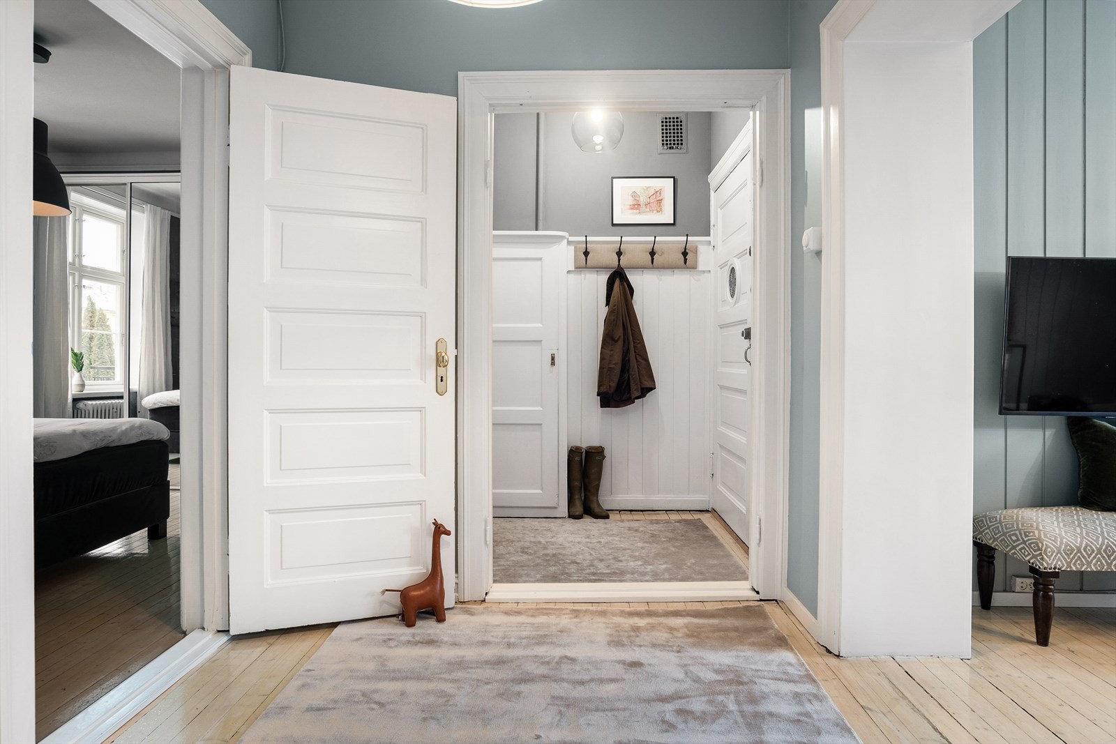 Romslig gang Galleribilde