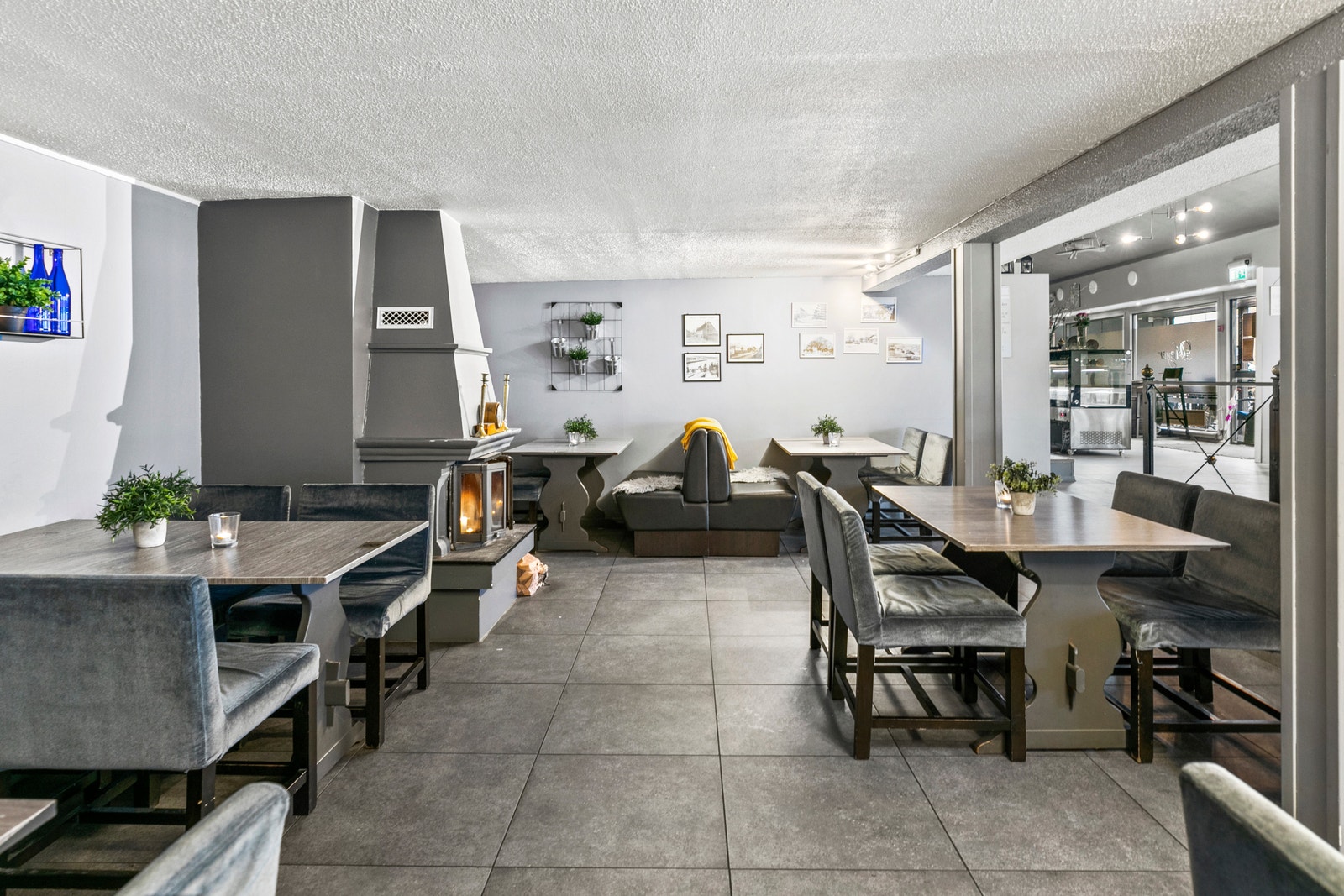 Kunde-/ gjesteområde i 1.etg. Galleribilde