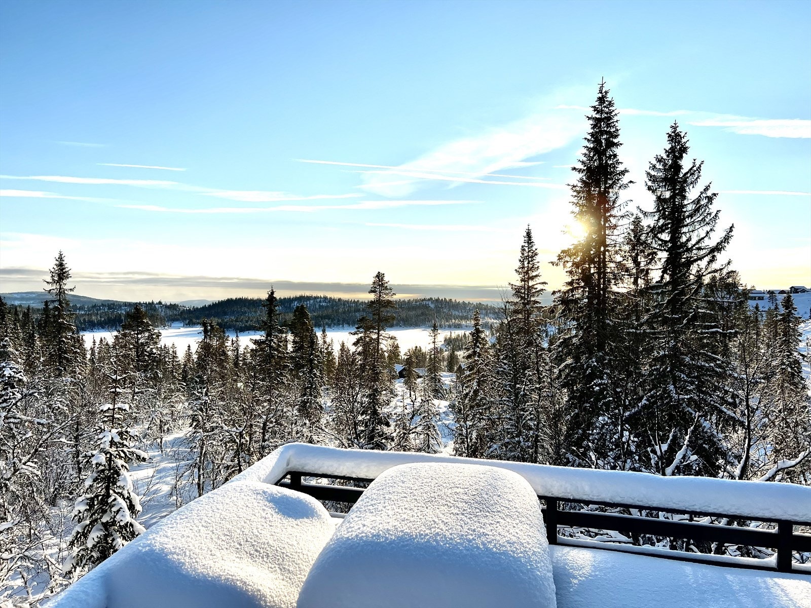 Skiløypene passerer rett nedenfor eiendommen. Galleribilde