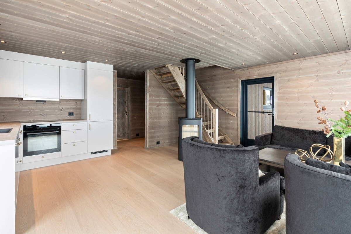 Bilde fra nabohytta (speilvendt) Furåsen 32. Galleribilde