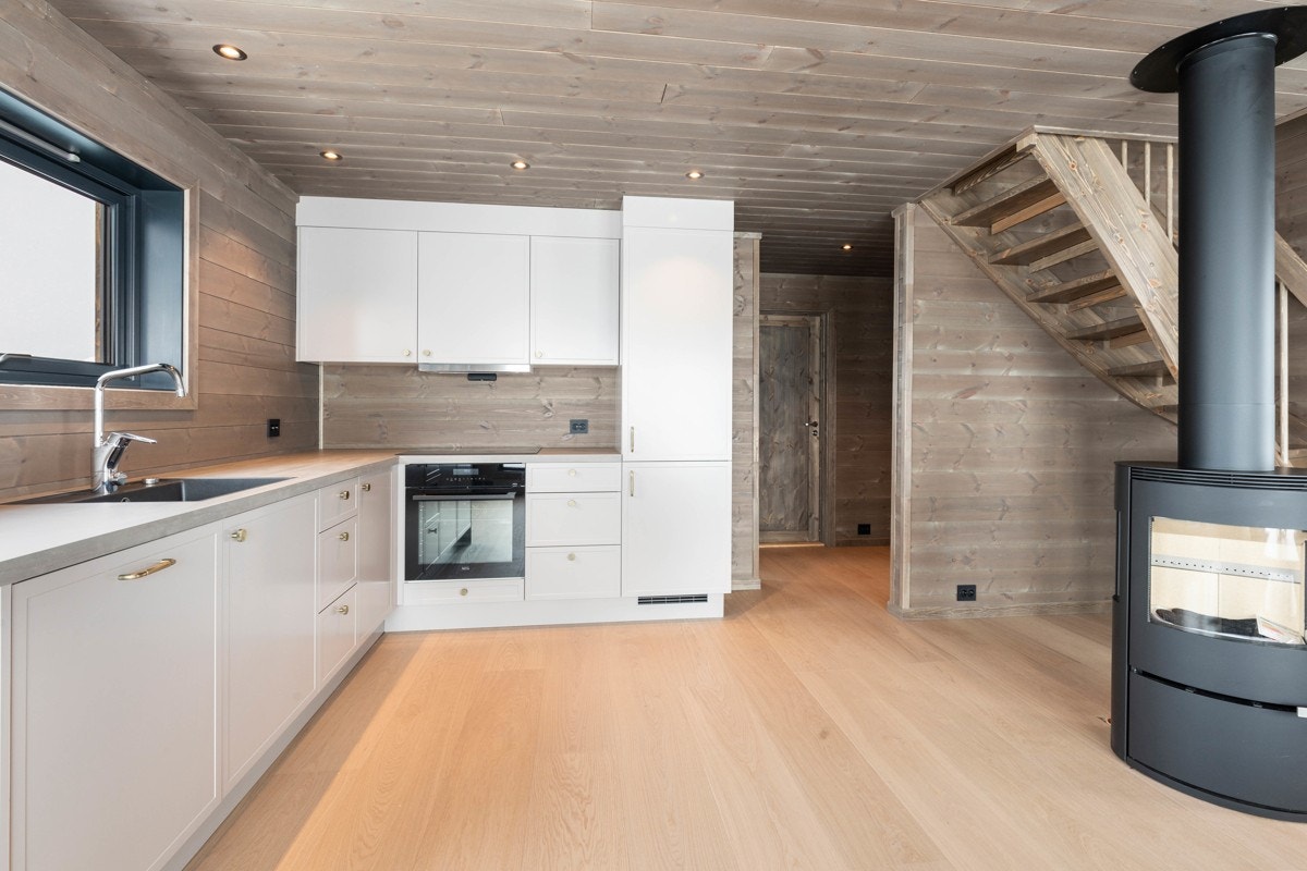 Bilde fra nabohytta (speilvendt) Furåsen 32. Galleribilde