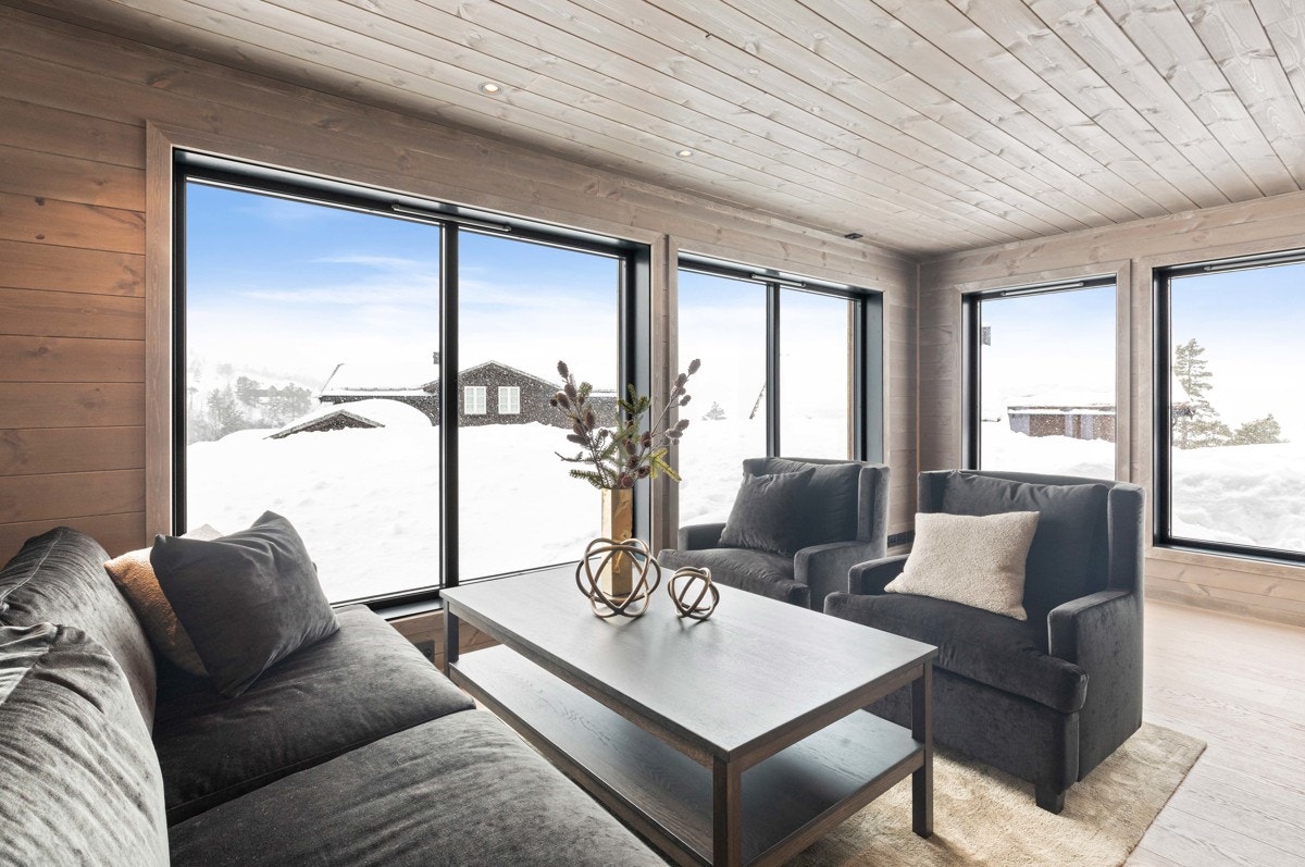 Bilde fra nabohytta (speilvendt) Furåsen 32. Galleribilde