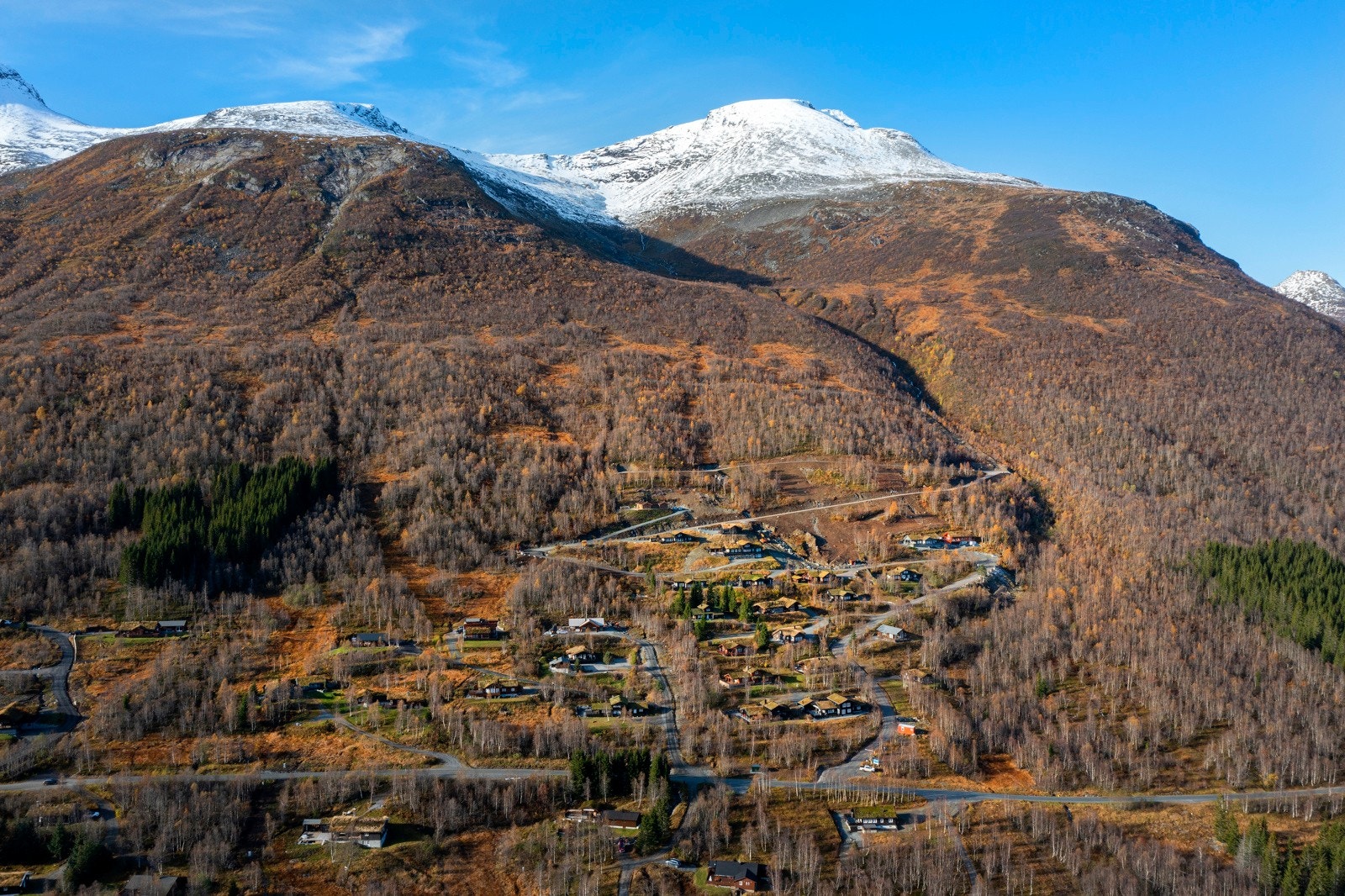 Solhelling med kort avstand til alpinanlegget. Galleribilde