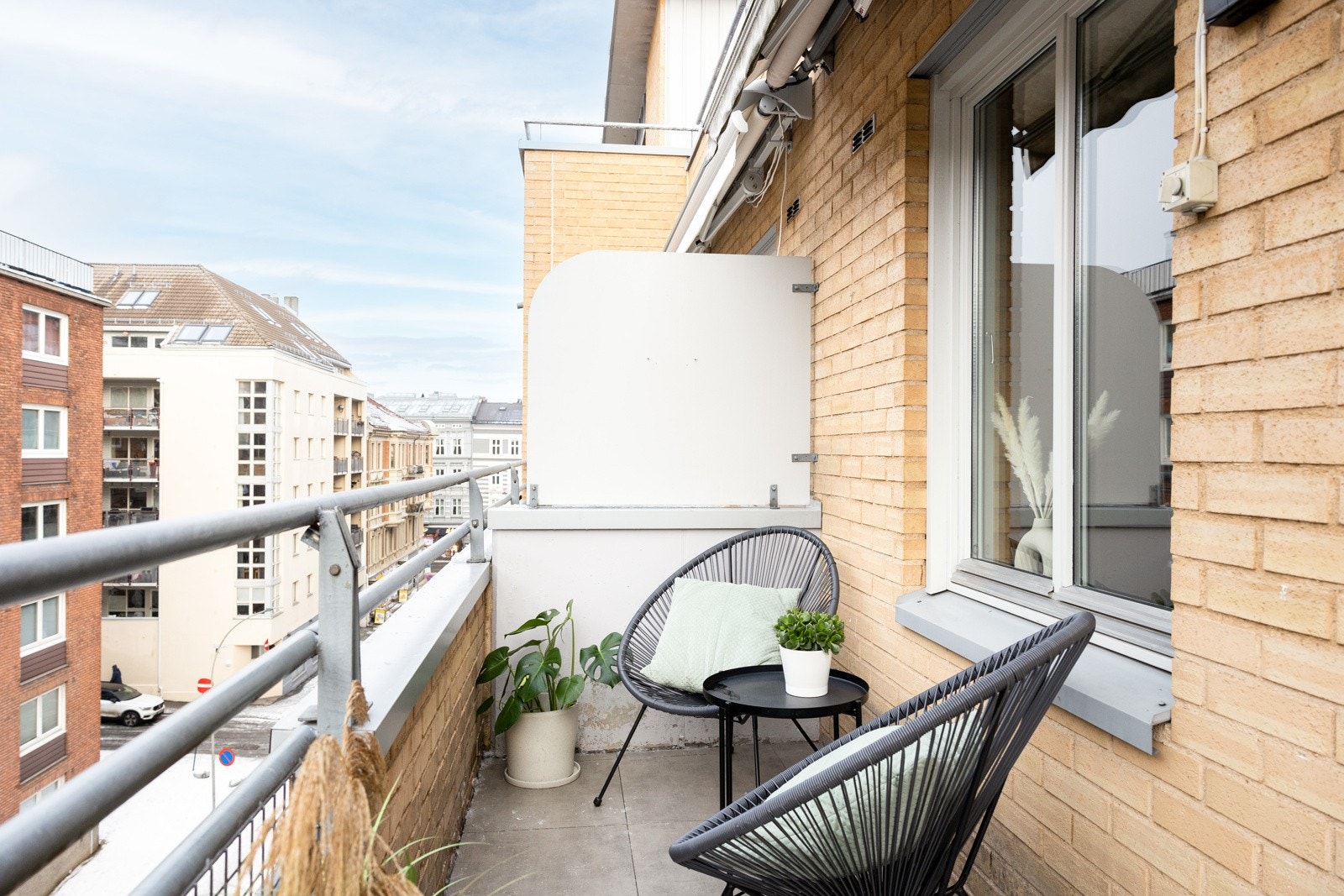 Her bor man lett tilbaketrukket fra Bogstadveien, men samtidig umiddelbar nærhet til offentlig kommunikasjon og et eksklusivt shoppingtilbud. Galleribilde