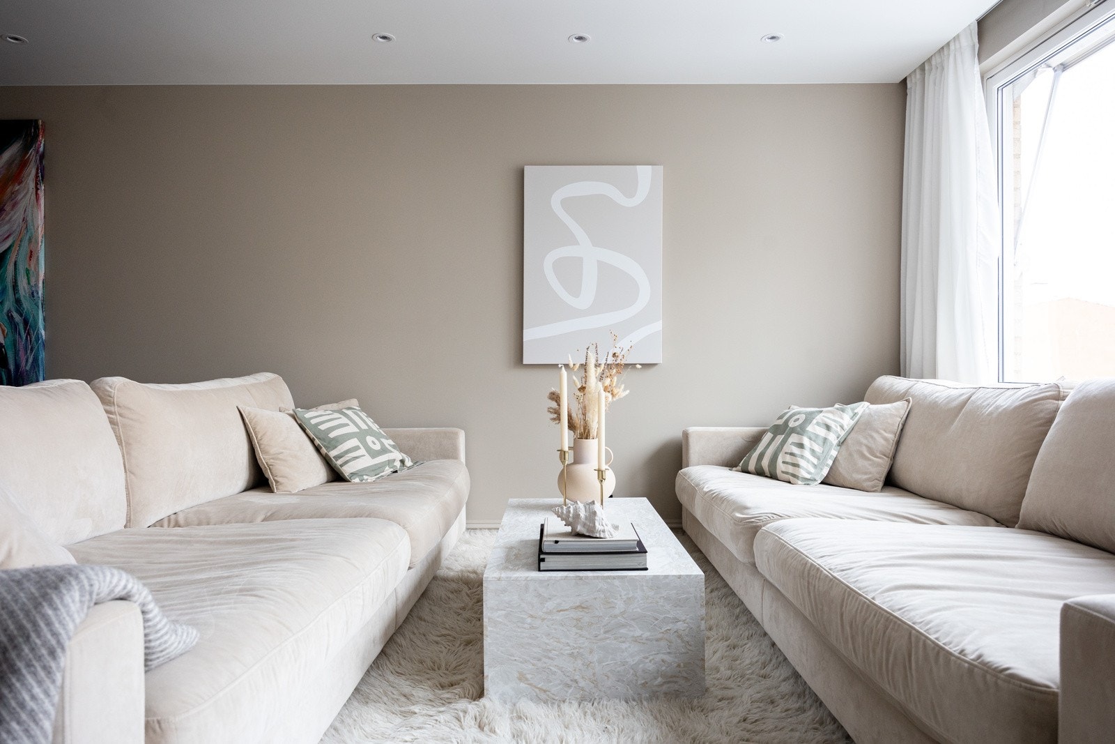 Lys og hyggelig stue Galleribilde