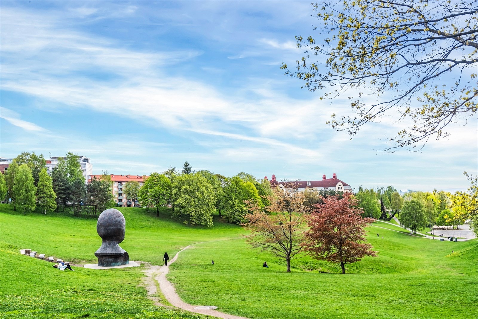 Et liten spasertur unna, finner en kjente parker som både Torshovparken og Torshovdalen. Galleribilde