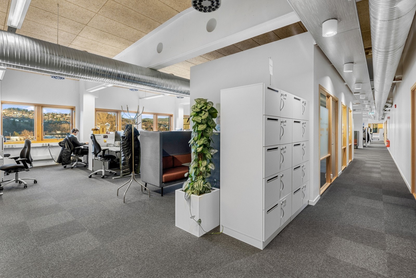 Kontorlokaler i 2.etasje Galleribilde