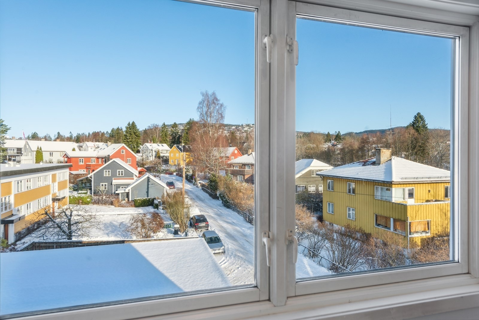 Flott utsikt også fra soverom Galleribilde