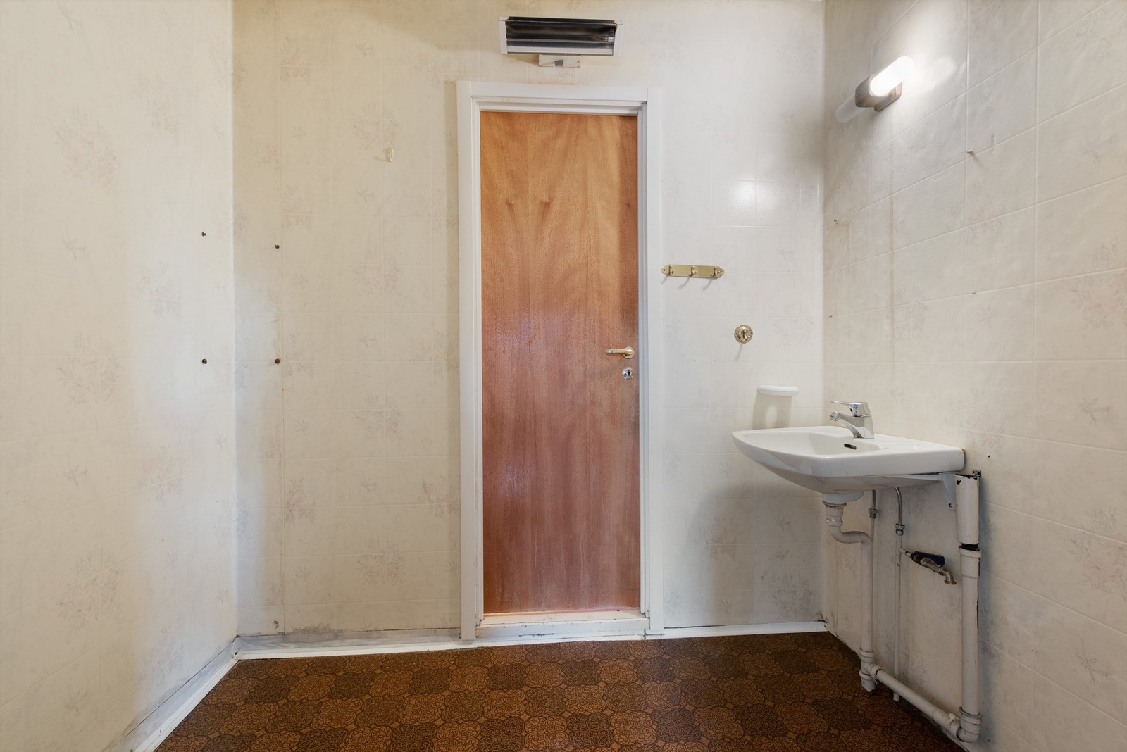 Badet er i en meget dårlig tilstand og må oppgraderes Galleribilde